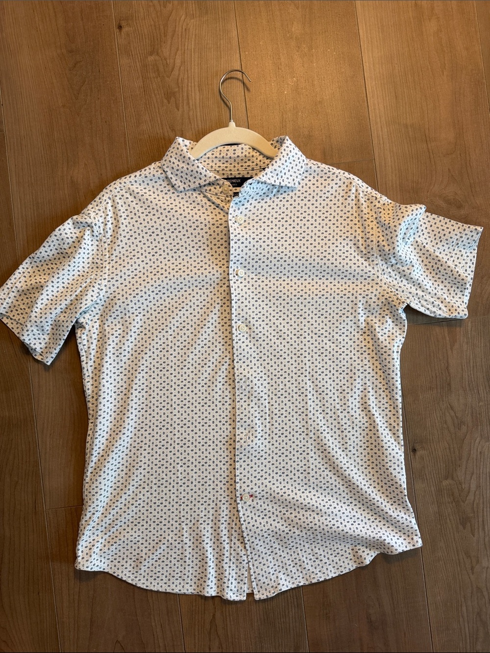 Daniel Cremieux White Short-Sleeve Button-Down with Navy Microprint